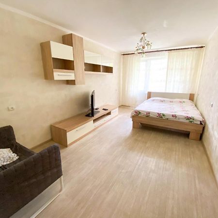 Kolodeznaja 17 Apartamento Mykolaiv Exterior foto