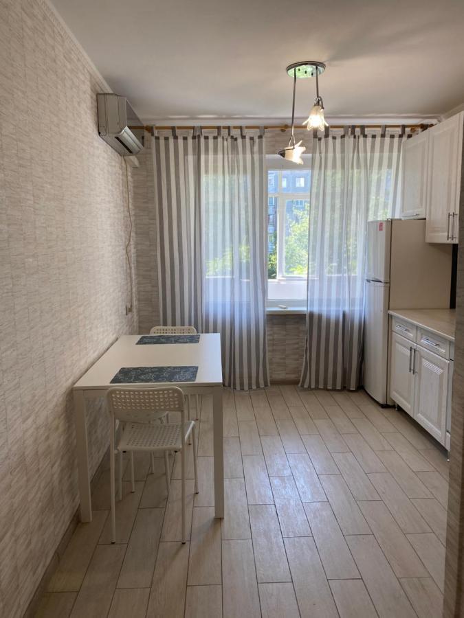 Kolodeznaja 17 Apartamento Mykolaiv Exterior foto